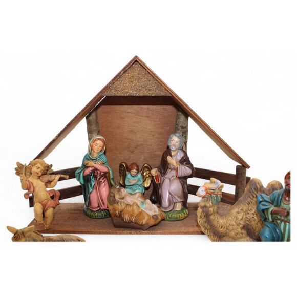 Vintage Hand-Painted Nativity Scene Set 12-Piece Christmas Décor Figures & Wood - Picture 12 of 12